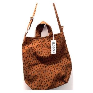 NWT Leopard Print BAGGU Bag